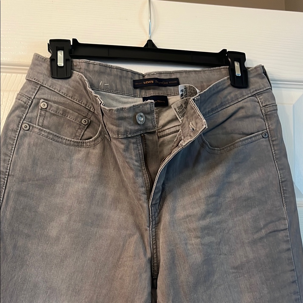 Levi's Women's Gray Jeans